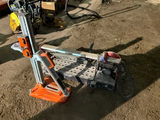 Macchina per seghe per piastrelle Rubi 200