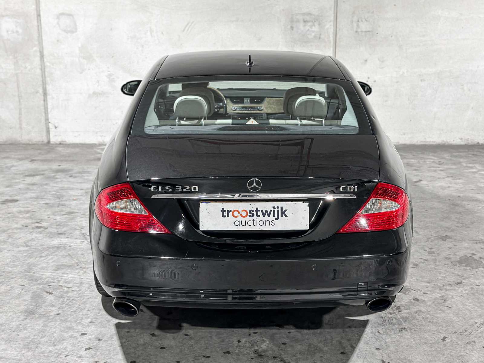 Mercedes-Benz CLS320 CDI 3.0 V6 Prestige 224hp 2008 CLS-class, 73-ZF-GR Youngtimer