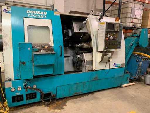 DOOSAN Z290SMY Centro de torneado CNC 