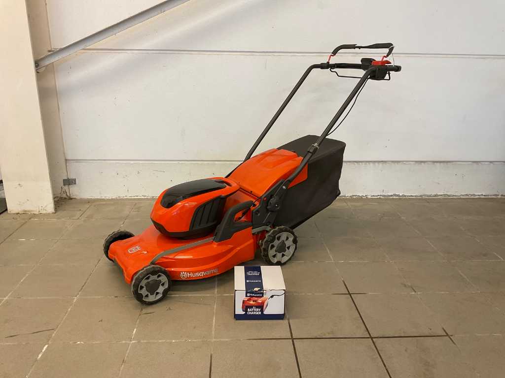 Husqvarna store lc 347ivx