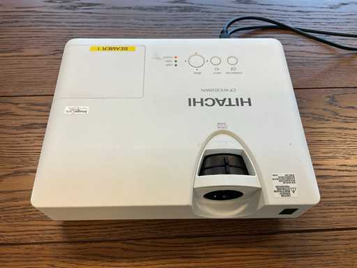 Hitachi CP-WX3030WN Projector