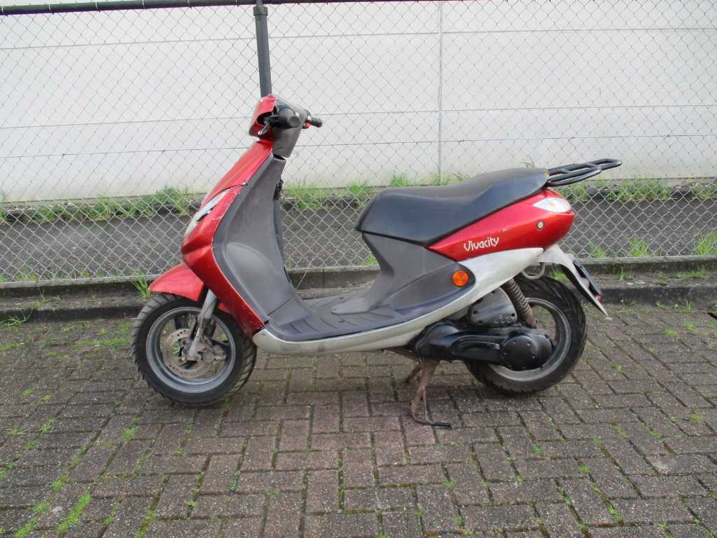 Peugeot - Moped - Viva City "Basic" 2 Tact - Scooter