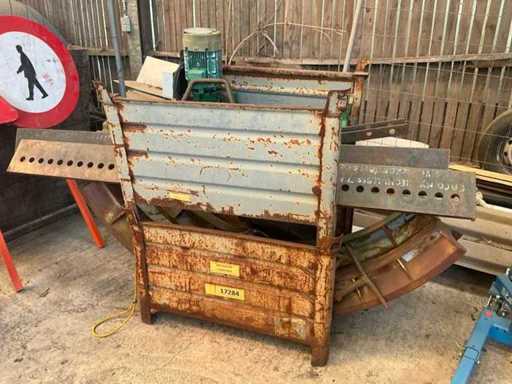 2002 Mingori M-150 Zware hydraulische Pijp- en buisbuiger