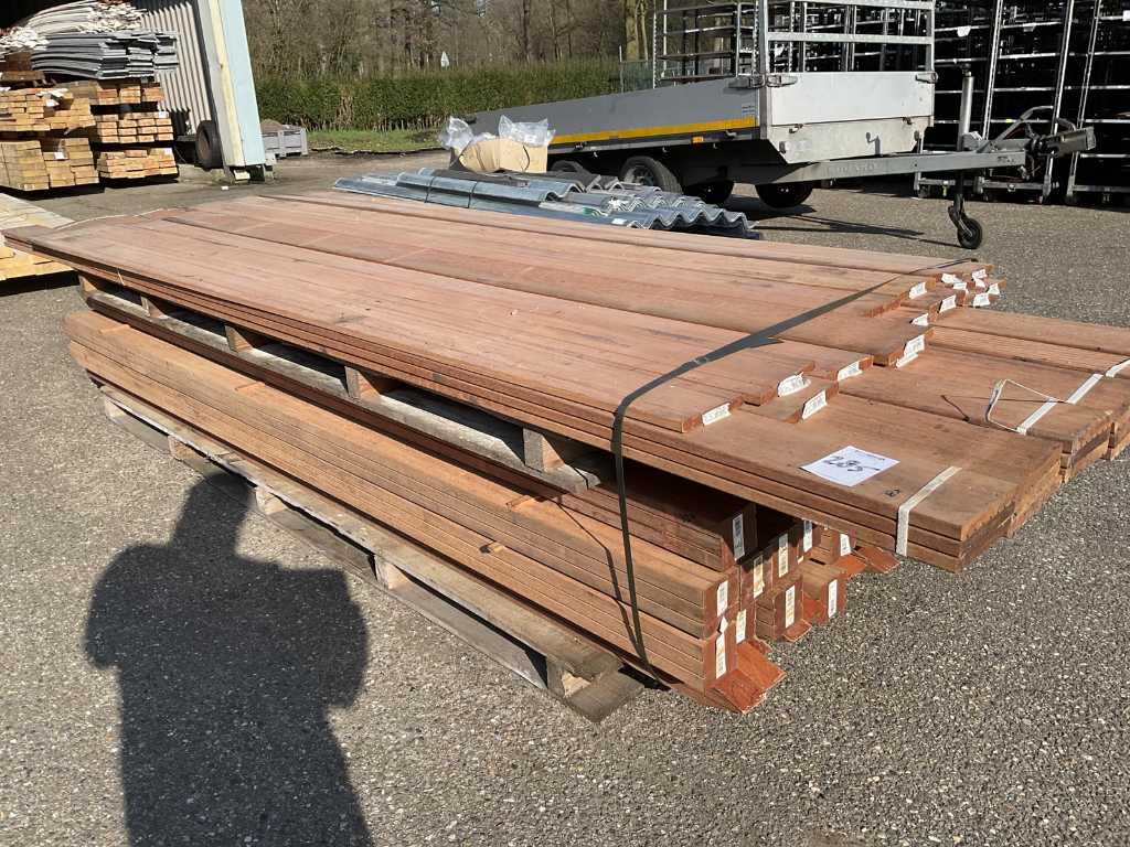 Hardwood beam (32x)