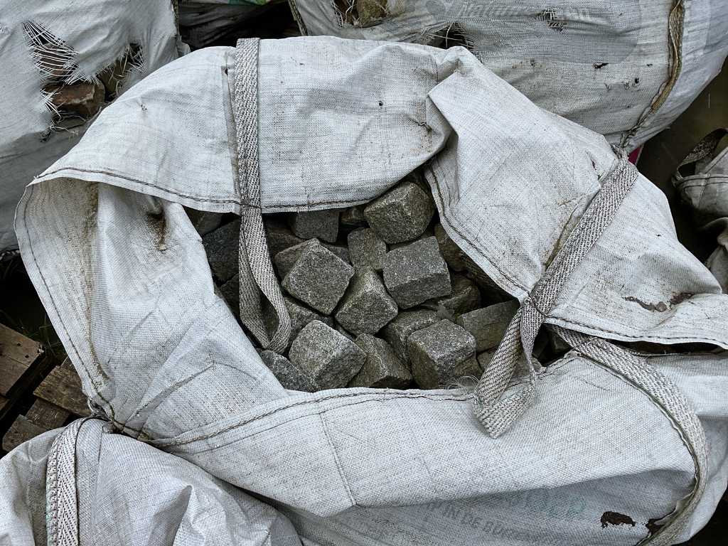 Blocs de granit en big-bag (6x)