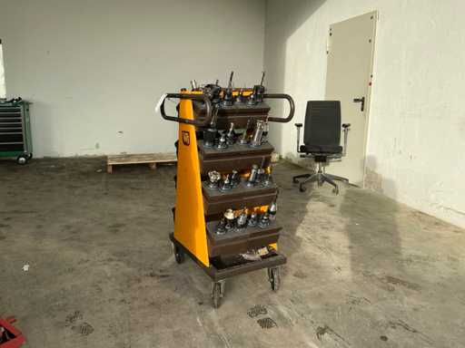 Suporturi SK 40, parțial echipate (42x)