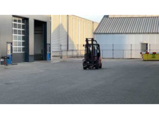 4a983e54-97c1-47ae-9965-e74963f663df.mp4