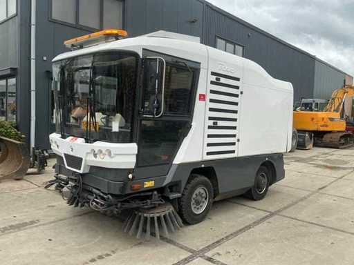 2011 Ravo 530 Selbstfahrender Sweeper