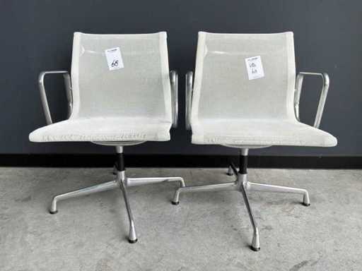 Vitra EA108 Președinte al Întâlnirii Netweave (de două ori)