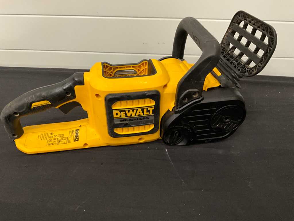 DeWalt DCM575 54v XR Cordless chainsaw machine Troostwijk Auctions