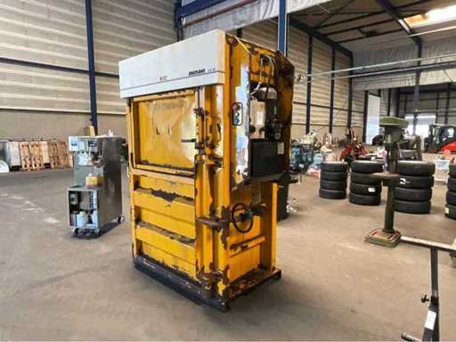 Bramidan 4-X 30 Baler
