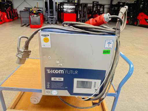 Chargeur de chargeur Tricom Futur 48V 140A 775Ah 2018