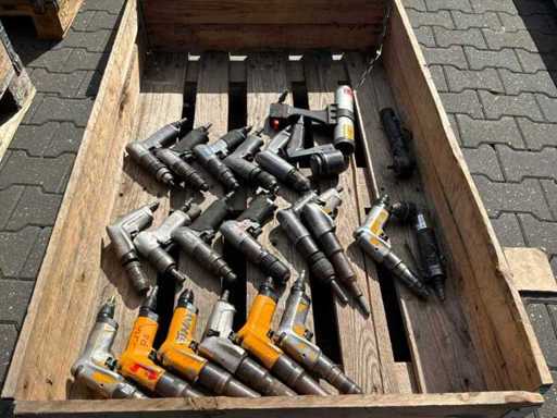 Charge pneumatischer Werkzeuge