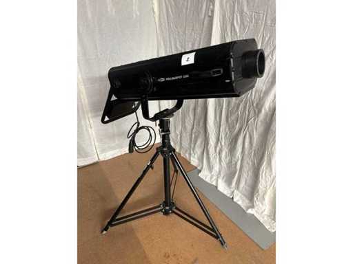 Showtec - Folowspot 1200 - Showtec Folowspot 1200 suivi