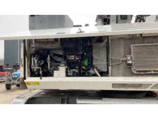 5bcddd58-7880-4587-9019-9f5531f8cb2e.mp4