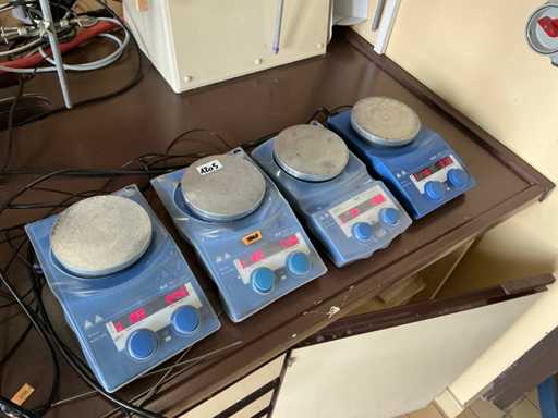 Agitatoare magnetice încălzite Ika (4x)