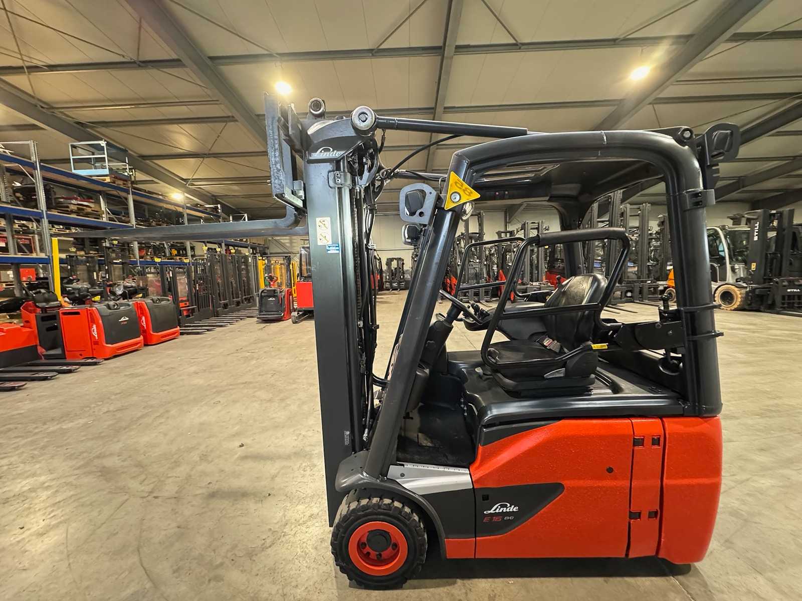 2020 Service + UVV 12/2026 Linde E16 1,600kg Triplex Electric Forklift 13,047 Hours