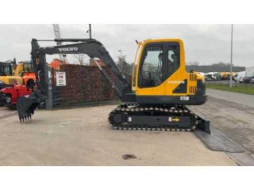 f14cdf23-4062-4980-a46d-48adf7caadf6.mp4