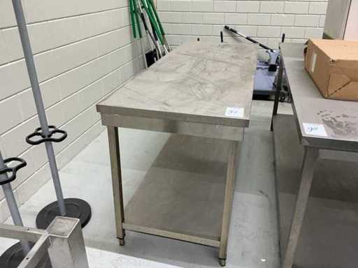 Table de travail en acier inoxydable