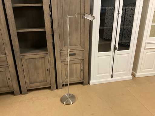 Lampada da terra Iro