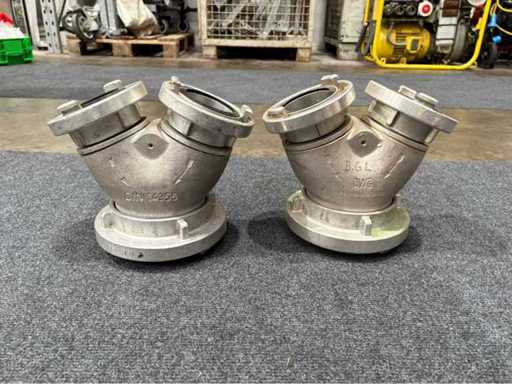 AWG Fire Brigade Distributor B to 2×B, DIN 14355 (2 pieces)