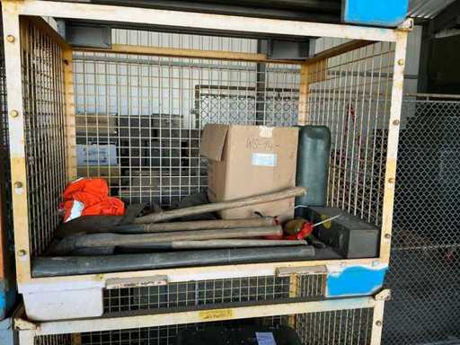 Boîte à outils pour camions