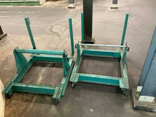 Trolleys for castors (2x)