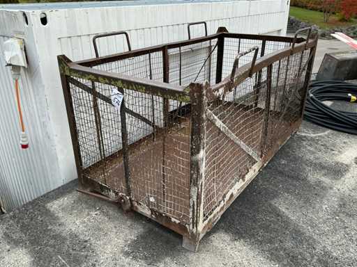 Siatkowa skrzynia transportowa z otworem od do?u (3x)