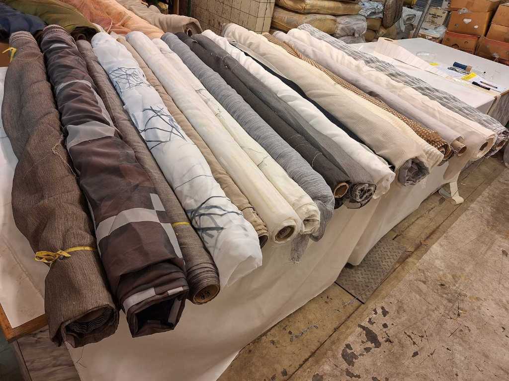 LOT 20 rouleaux de tissu pour rideaux 295-320cm de haut env. 250m