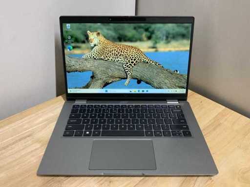 Dell Latitude 5330 (i5-gen12) Laptop