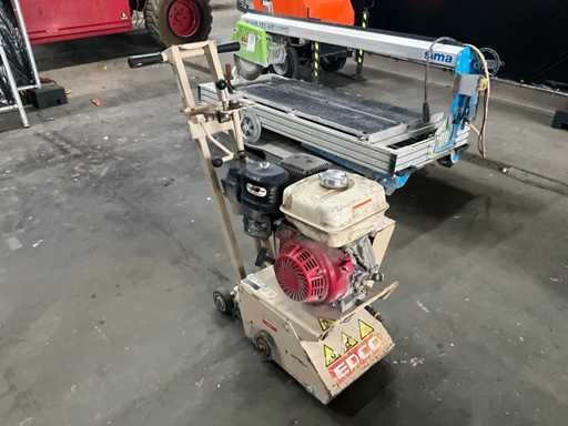 Edco CPM -8-9H Benzinemotor aangedreven vloerfrees