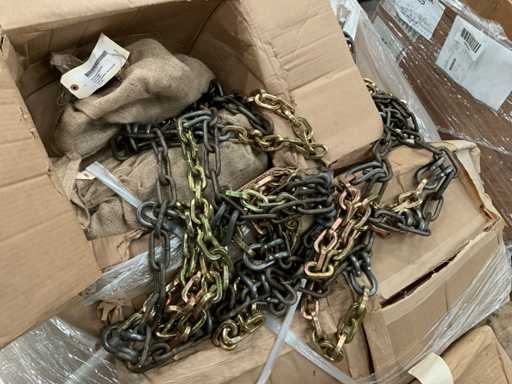 Tire chain assembly (16x)