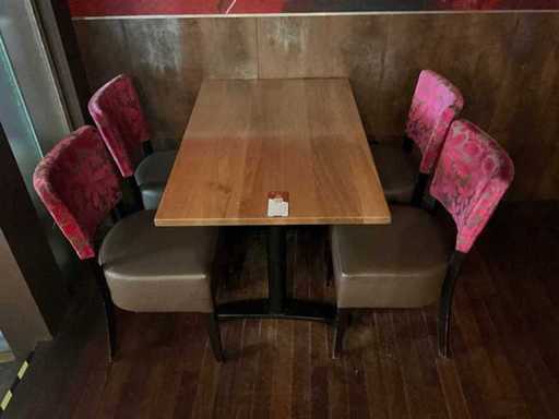 De Arend - Restaurantafel met 4 stoelen