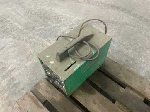 Electrode welding machine