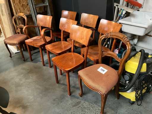 Antique Chairs (8x)