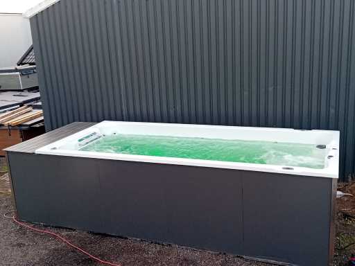 Infinitas 15 osób Jacuzzi i swim spa