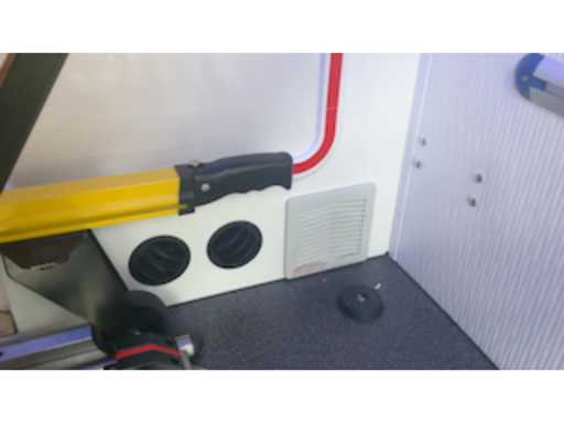 a0005ec7-de6c-47a6-b190-5c292c1c4646.mp4