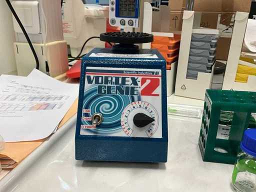 SCIENTIFIC INDUSTRIES Vortex Stirrer