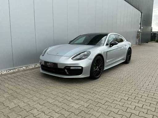 2018 Porsche Panamera 4 3.0 V6 Passenger Car