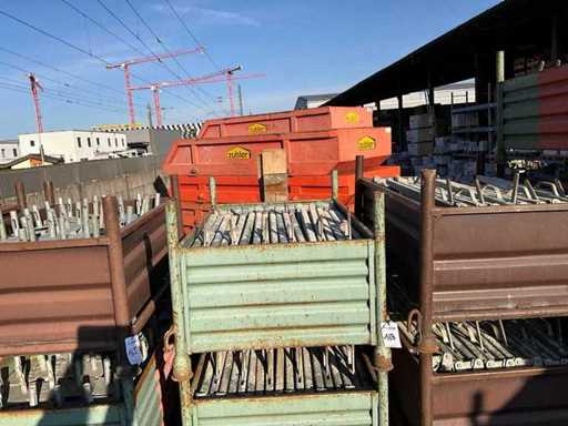 Barele z trzema podpórkami na nogi