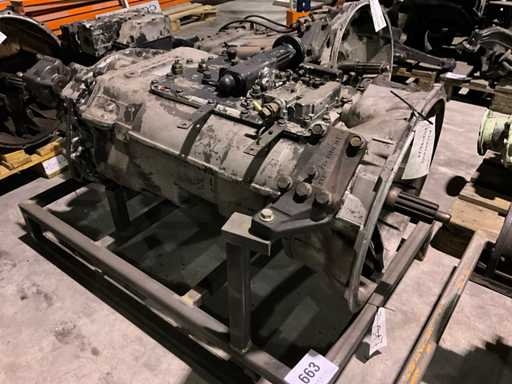 MAN versnellingsbak  EATON D017