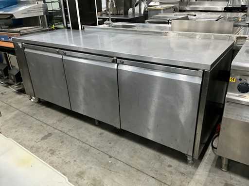 Williams - NE3R - banc de lucru refrigerat cu motor extern