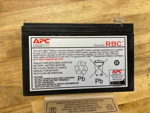 Prawdziwa bateria APC RBC
