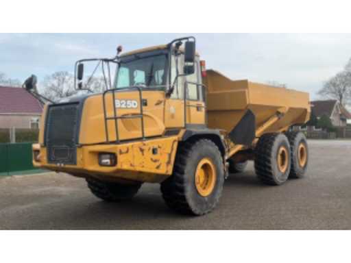 cfe81546-2e19-42dd-a629-6218073d0413.mp4