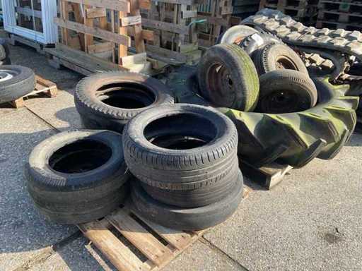 Lotto di vari pneumatici e ruote