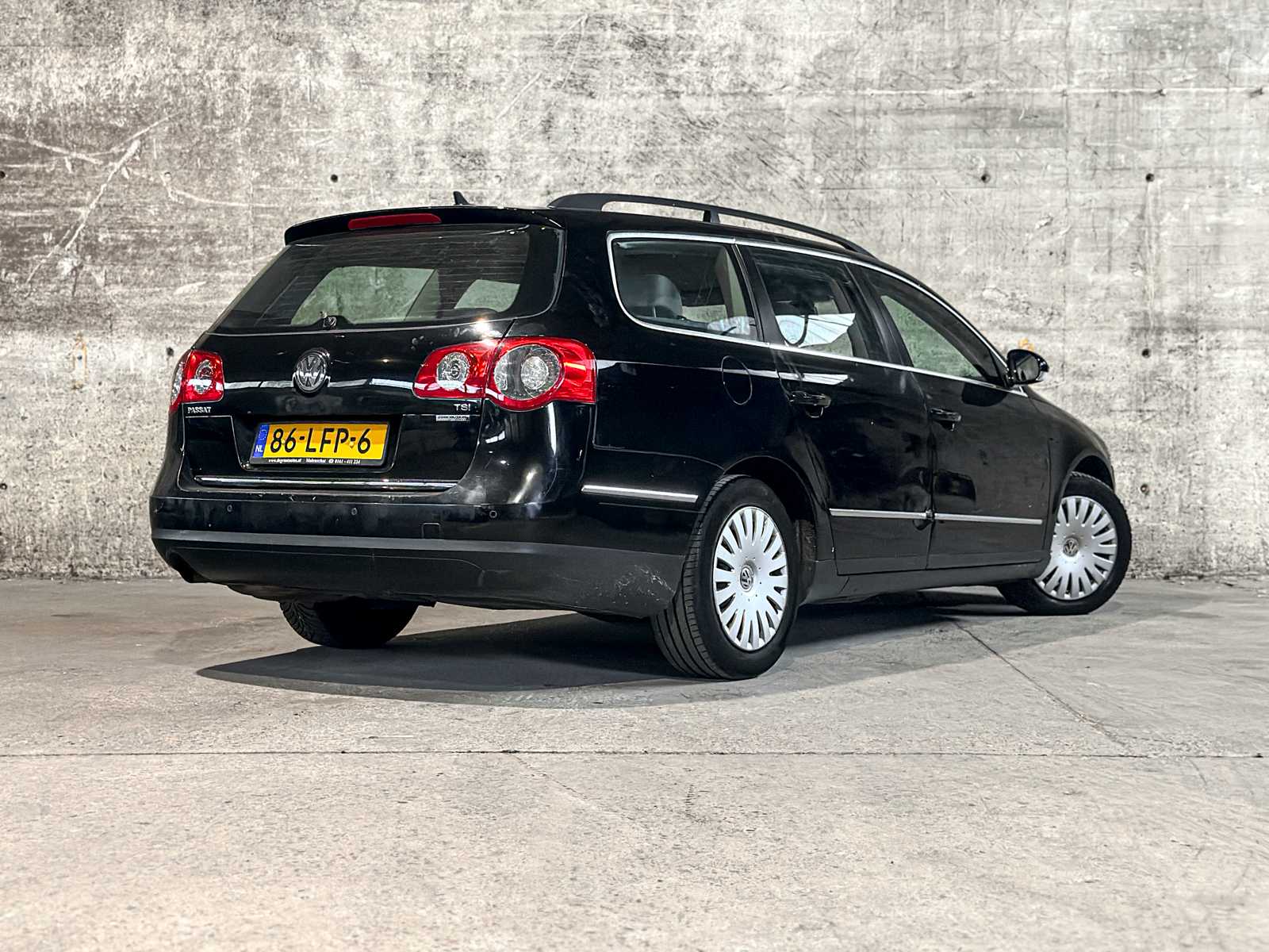 Volkswagen Passat Variant 1.4 TSI Comfl BlueMotion 122pk 2010 (Origineel-NL), 86-LFP-6