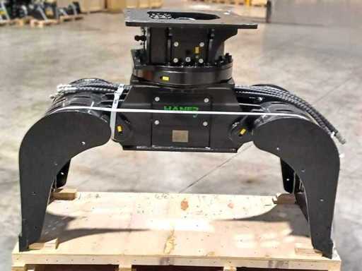 D | Attachments for machines