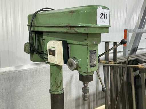 Machine de forage à colonne Huvema HU 30P de 1979