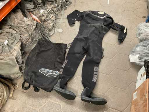 Combinaison imperméable