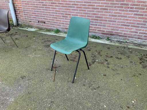 Fauteuil empilé vert - Fauteuil de cantine (81x)